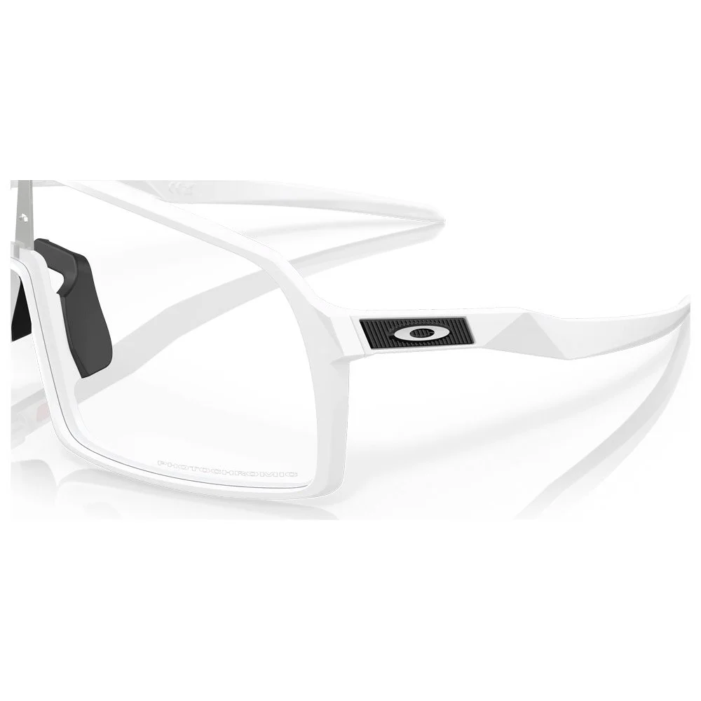 Lunettes De Soleil Oakley Sutro Matte White Clear To Black Iridium Photochromic 8 Lunettes De Soleil Oakley Sutro Matte White Clear To Black Iridium Photochromic – Image 6