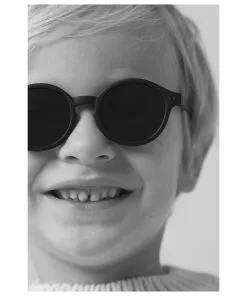 Lunettes De Soleil Izipizi Sun Kids + Red 13 Lunettes De Soleil Izipizi Sun Kids + Red -Promos Lunettes De Soleil Magasin 3b1766aa4df9598722a758b927e6bcdadfec1f5d E20IZIPLUN13465495 IZIP0491971 904