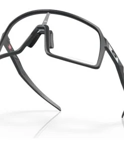 Lunettes De Soleil Oakley Sutro Matte Carbon Clear To Black Iridium Photochromic 12 Lunettes De Soleil Oakley Sutro Matte Carbon Clear To Black Iridium Photochromic -Promos Lunettes De Soleil Magasin 50b42bacb565370b67e5a8b0e430a49489c13d78 H20OAKLLUN9035471 OAKL0207422 7