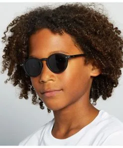 Lunettes De Soleil Izipizi D Sun Junior Black Soft Grey Lenses Cat 3 -Promos Lunettes De Soleil Magasin 8d1a2ef882620688a50527c219070edf593de011 VE19IZIPLUN017 3